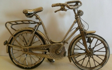 800 SILVER SMALL / MINIATURE BICYCLE BY CREAZIONI SACCHETTI - VERY DETAILED
