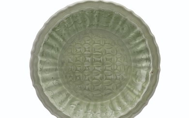 A CARVED LONGQUAN CELADON BRACKET-LOBED DISH, MING DYNASTY, 14TH-15TH CENTURY