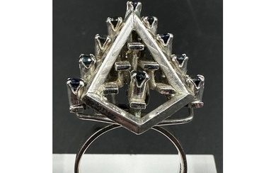 A 14ct white gold fashion ring with sapphires, possibly 1970...