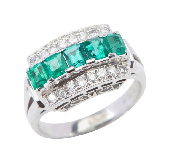 A COLOMBIAN EMERALD AND DIAMOND DRESS RING
