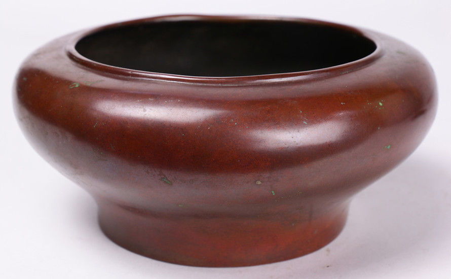 A Chinese Iron Red Bronze Censer