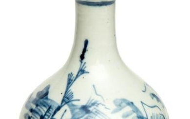 A Chinese blue and white porcelain bottle vase.