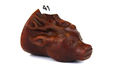 A Chinese carved horn stags head libation cup, L. 10cm.