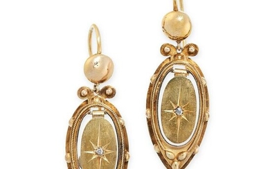 A PAIR OF ANTIQUE DIAMOND EARRINGS, 19TH CENTURY in