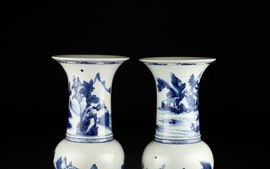 A PAIR OF BLUE AND WHITE YEN YEN...