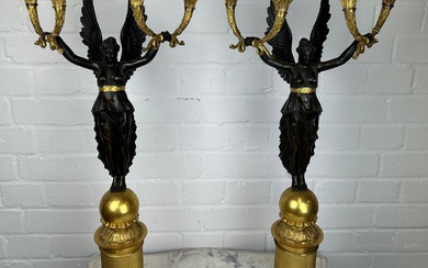 A PAIR OF FRENCH EMPIRE DESIGN EARLY 20TH CENTURY...