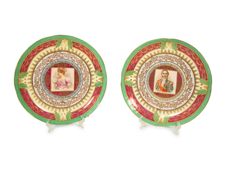 A Pair of Vienna Porcelain Cabinet Plates
