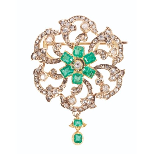 A VICTORIAN EMERALD AND DIAMOND BROOCH / PENDANT set with sq...