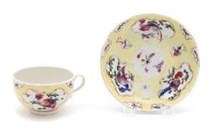 A Worcester Porcelain Cup and Saucer Saucer diameter 5