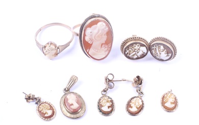 A collection of 9ct gold and shell cameo jewellery.