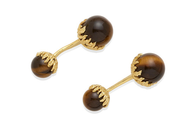 A set of tiger's eye and 18k gold cufflinks with box,, Grassy, Madrid