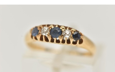 AN EARLY 20TH CENTURY DIAMOND AND SAPPHIRE RING, 18ct yellow...