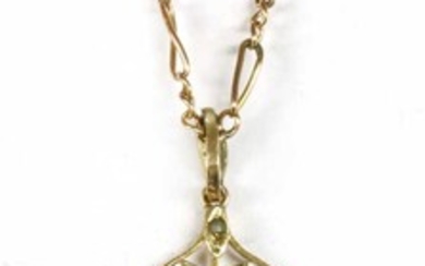 An Edwardian gold aquamarine and split pearl pendant