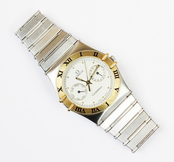 An Omega Constellation stainless steel wristwatch, the circu...