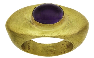 An amethyst ring, in the Roman style, centring on an oval cabochon amethyst, unmarked, ring size O
