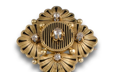 Art Nouveau brooch in gold diamonds