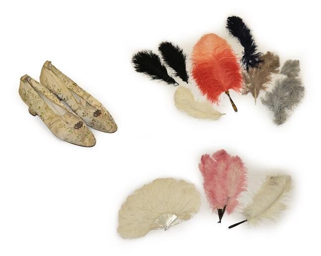 Assorted Late 19th/Early 20th Century Ostrich Feathers and Fans, comprising...