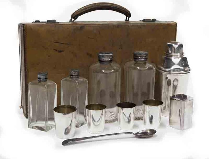 Brooks Brothers cocktail kit with leather travel