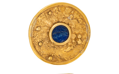 COLLECTION OF YELLOW GOLD AND LAPIS LAZULI JEWELRY