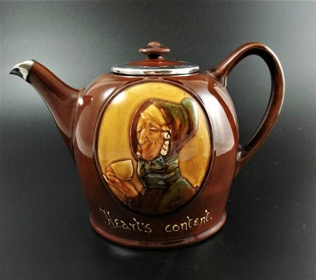 Charles Noke - Royal Doulton - Teapot, "Heart's Content" - Earthenware