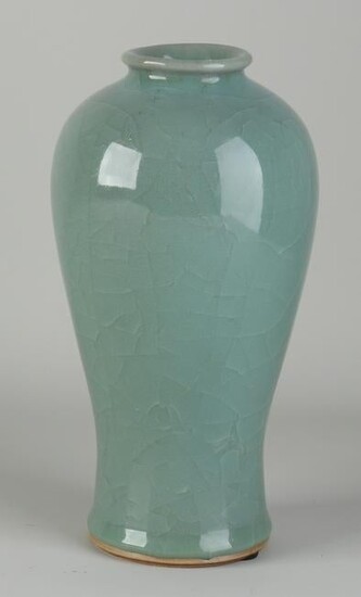 Chinese celadon vase, H 26 cm.
