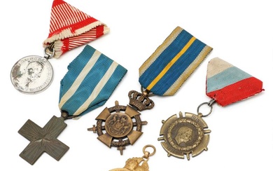 Collection of military medals of merit, Austria, Italy, Romania and Serbia, in...
