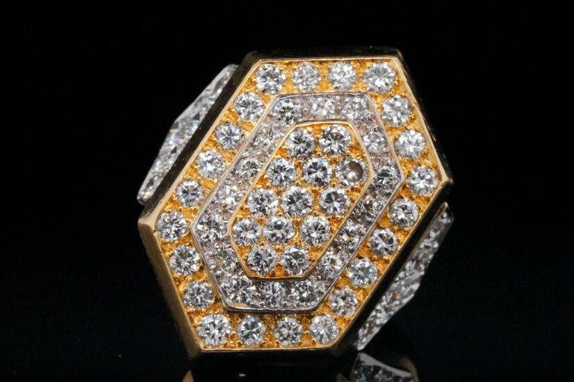 David Webb 3.00ctw Diamond and 18K/Platinum Ring