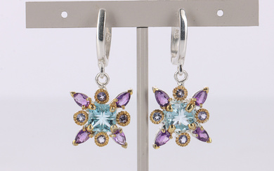 Earrings made of gold-plated and rhodium-plated sterling silver