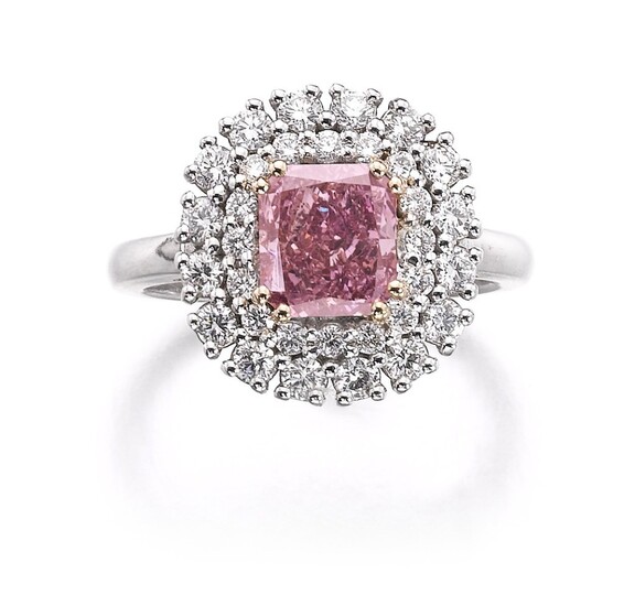 Fancy deep purple-pink diamond ring | 深彩紫粉紅色鑽石戒指, Fancy deep purple-pink diamond ring | 深彩紫粉紅色鑽石戒指