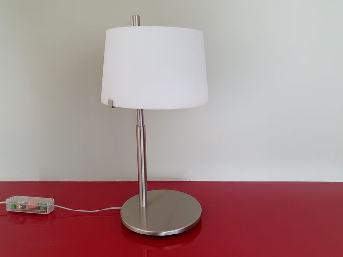 Fontana Arte - Studio Beretta Associati - Table lamp - Model Passion