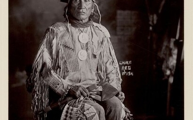 Frank Bennett Fiske - 1983 - Red Indian Chief "Red Fish", Sioux Reservation, South Dakota, USA, c 1900, printed 1983