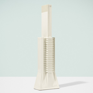 Frank Lloyd Wright, Skyscraper Vase
