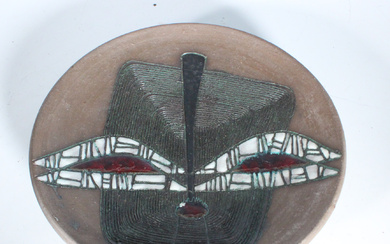 GERHARD DÖLZ (* 1926, † 2007). Gerhard DÖLZ (* 1926, † 2007), studio ceramic wall plate with butterfly, 1970s.