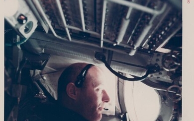 [Gemini IX-A] Portrait of Thomas Stafford admiring the beauty of space through...