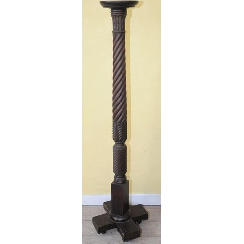 Georgian mahogany torchere or bust stand with twist reeded d...