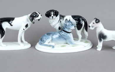 Group of figures and two standing dogs, porcelain factory Ilse Pfeffer, Gotha, around 1920/30