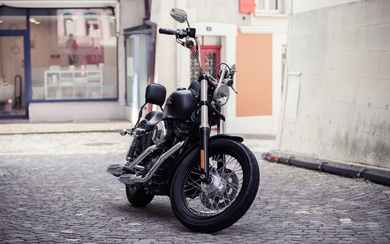 Harley Davidson Dyna Street, 2014 La série... - Lot 41 - Arteal