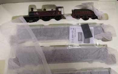 Hornby. Collection of OO gauge locomotive sets (6) appear co...