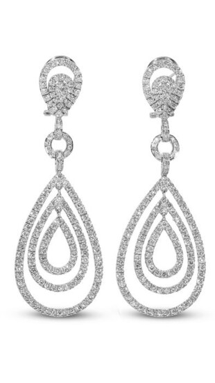 IGI Certificate - 5.82 Total diamond carat - 18 kt. White gold - Earring - 5.82 ct - Diamonds