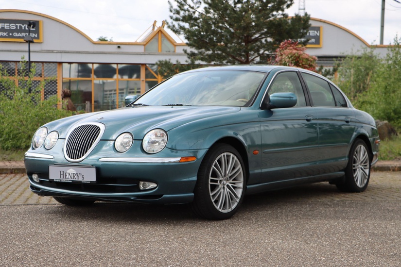Jaguar S-Type CCX, Chassis Number: SAJAA02E2YFL55000, first registered...