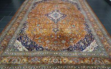 Keshan - Carpet - 360 cm - 250 cm