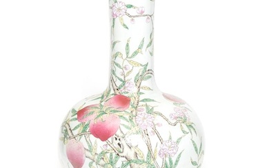 Large Chinese Famille Rose 'Peaches' Tianqiuping Vase