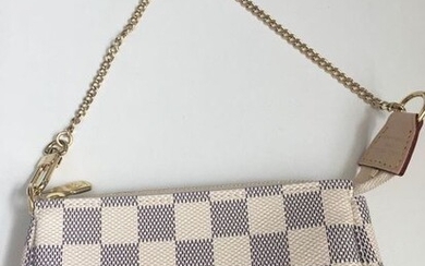 Louis Vuitton - Damier Azur Mini Pochette Clutch bag