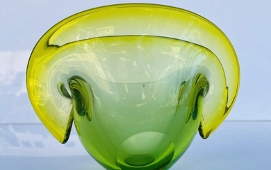 Murano Glass Clam Shape Bowl by Seguso Dalla