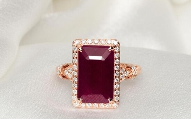 No Reserve Price - 6.49 ct No Heated Ruby 0.48 Ct Diamonds - 14 kt. Pink gold - Ring Ruby - Diamonds, IGI Certified