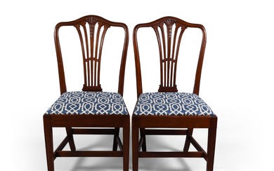 PAIR OF GEORGE III STYLE MAHOGANY SIDE CHAIRS 38 3/4 x 21 1/2 x 21 in. (98.4 x 54.6 x 53.3 cm.)