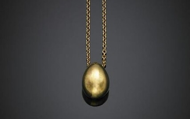 POMELLATO Yellow gold chain with pendant egg, g 6.30