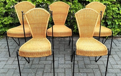Stacking chair - Five garden chairs - black frames, with armrests and artfully woven wicker seats