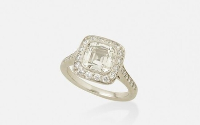 Tiffany & Co., Diamond ring