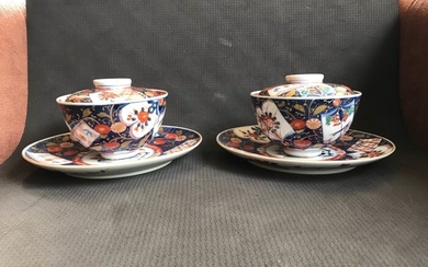 Two Gaiwan lid bowls and saucers - Imari - Porcelain - Imari - Japan - Edo Period (1600-1868)